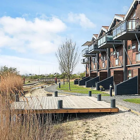 4 Person In Bogense-by Traum *